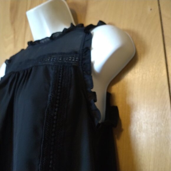 A.N.A A NEW APPROACH WOMEN'S XS BLACK SLEEVELESS SHEER BLOUSE PULLOVER - Picture 3 of 5